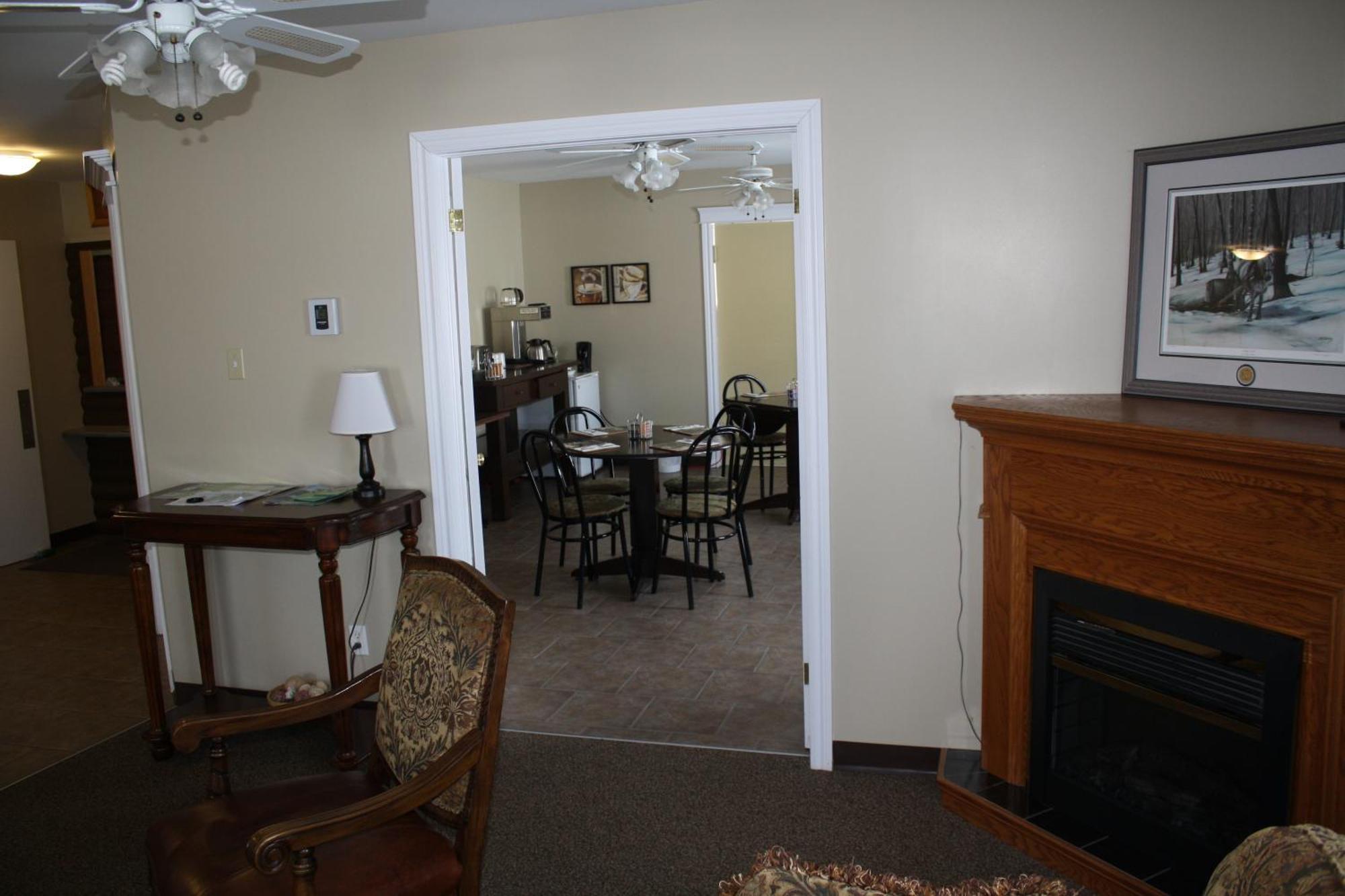 The Country Inn Motel Gander Ngoại thất bức ảnh