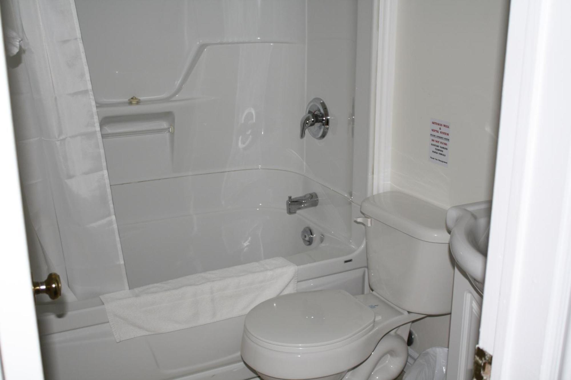 The Country Inn Motel Gander Ngoại thất bức ảnh