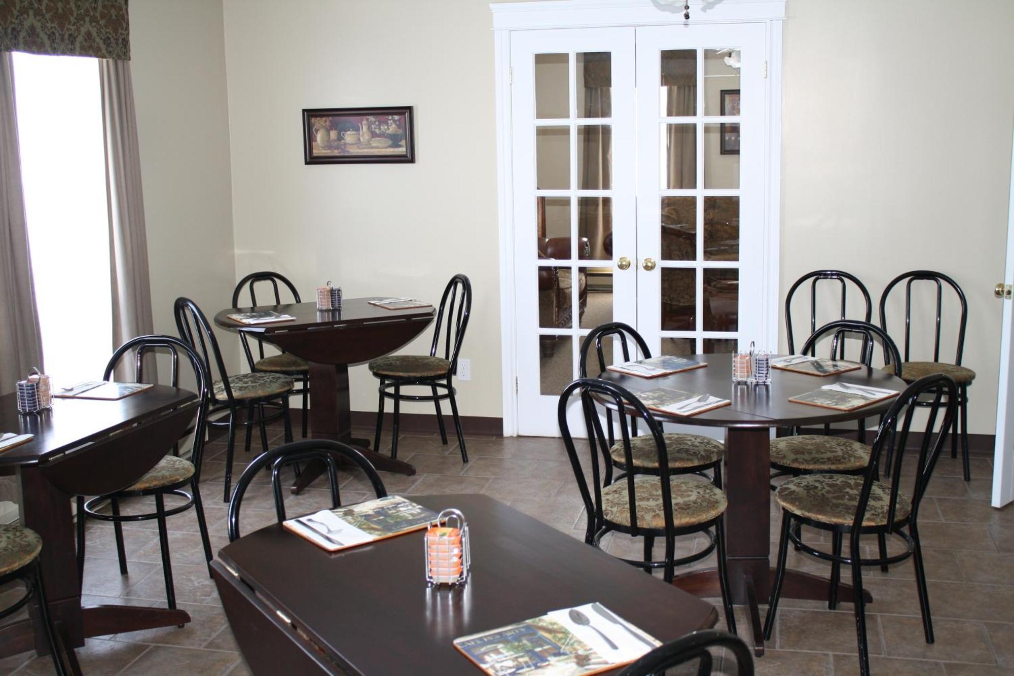 The Country Inn Motel Gander Ngoại thất bức ảnh